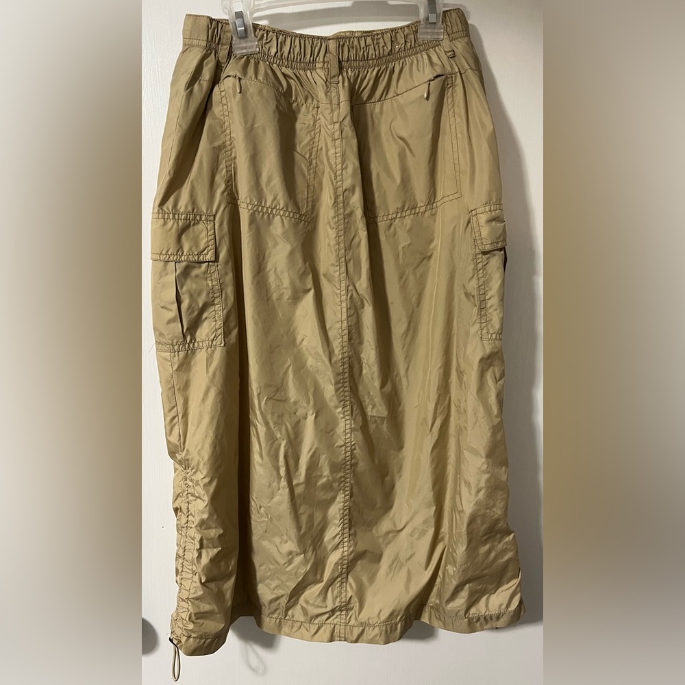 O&N Cargo Skirt - Picture 2 of 8